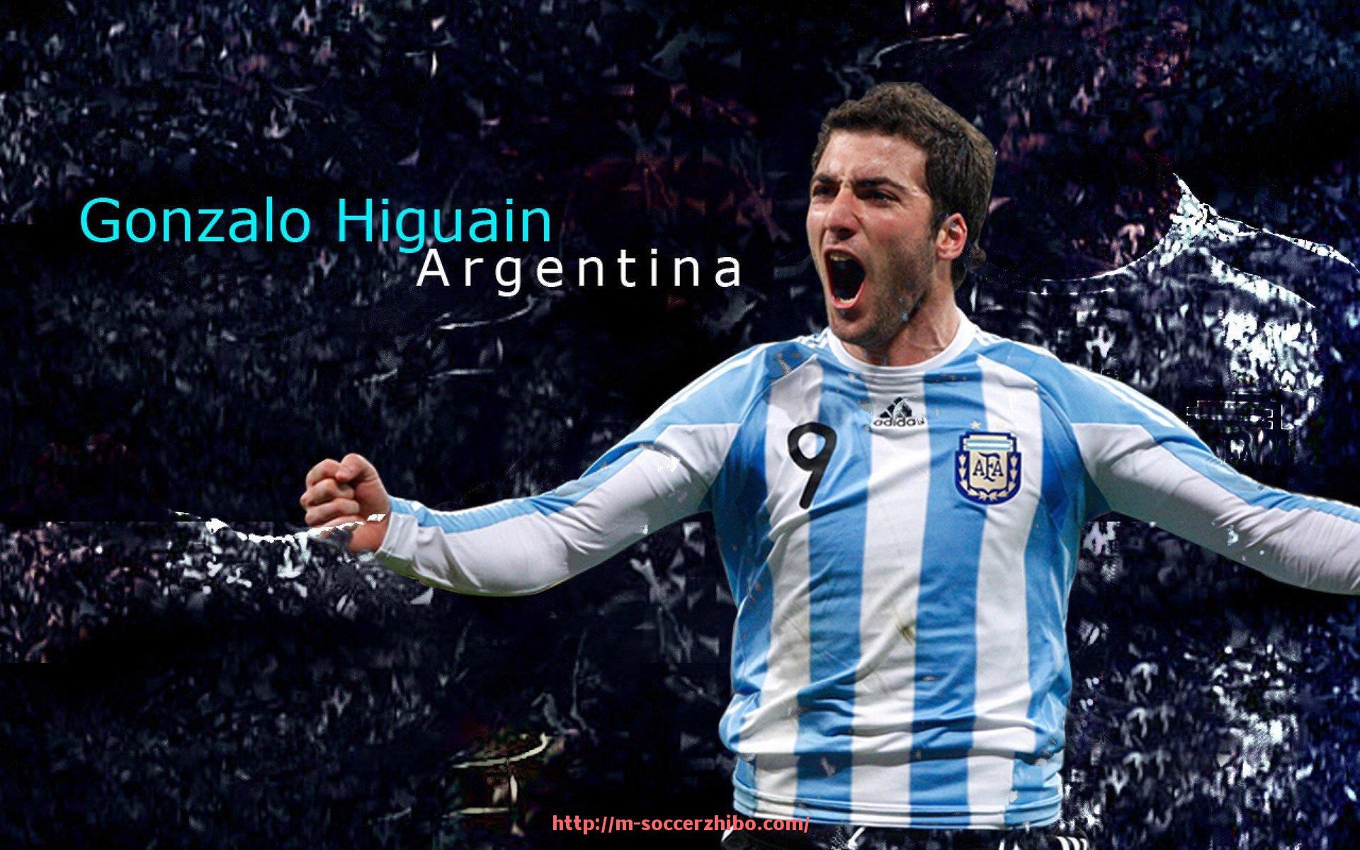 足球直播-意甲球队队标设计风格及其文化象征意义研究